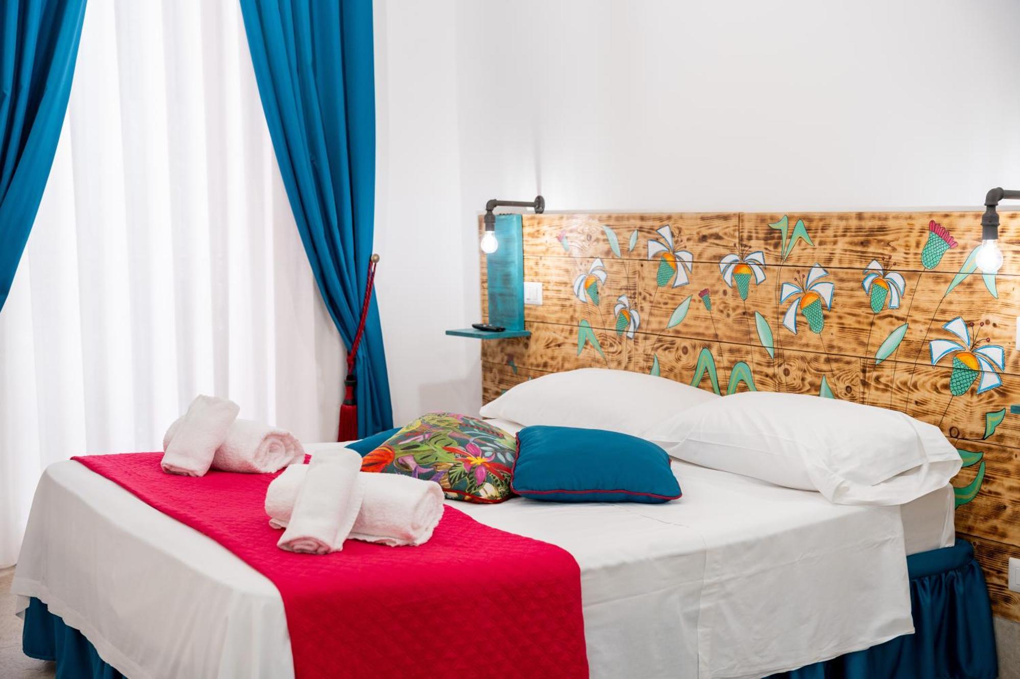 Palazzo Nicolaus Del Borgo Antico Bed & Breakfast Бари Екстериор снимка