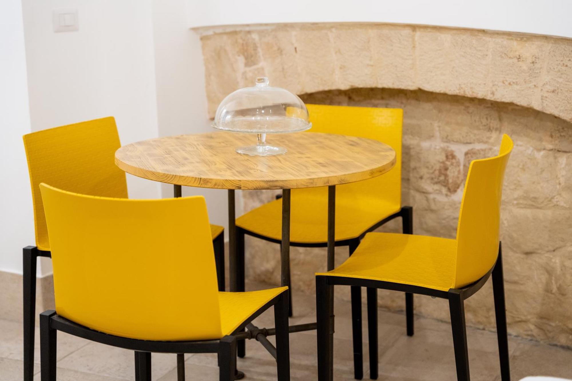 Palazzo Nicolaus Del Borgo Antico Bed & Breakfast Бари Екстериор снимка